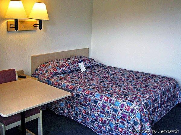 Americas Best Value Inn Bowling Green Chambre photo