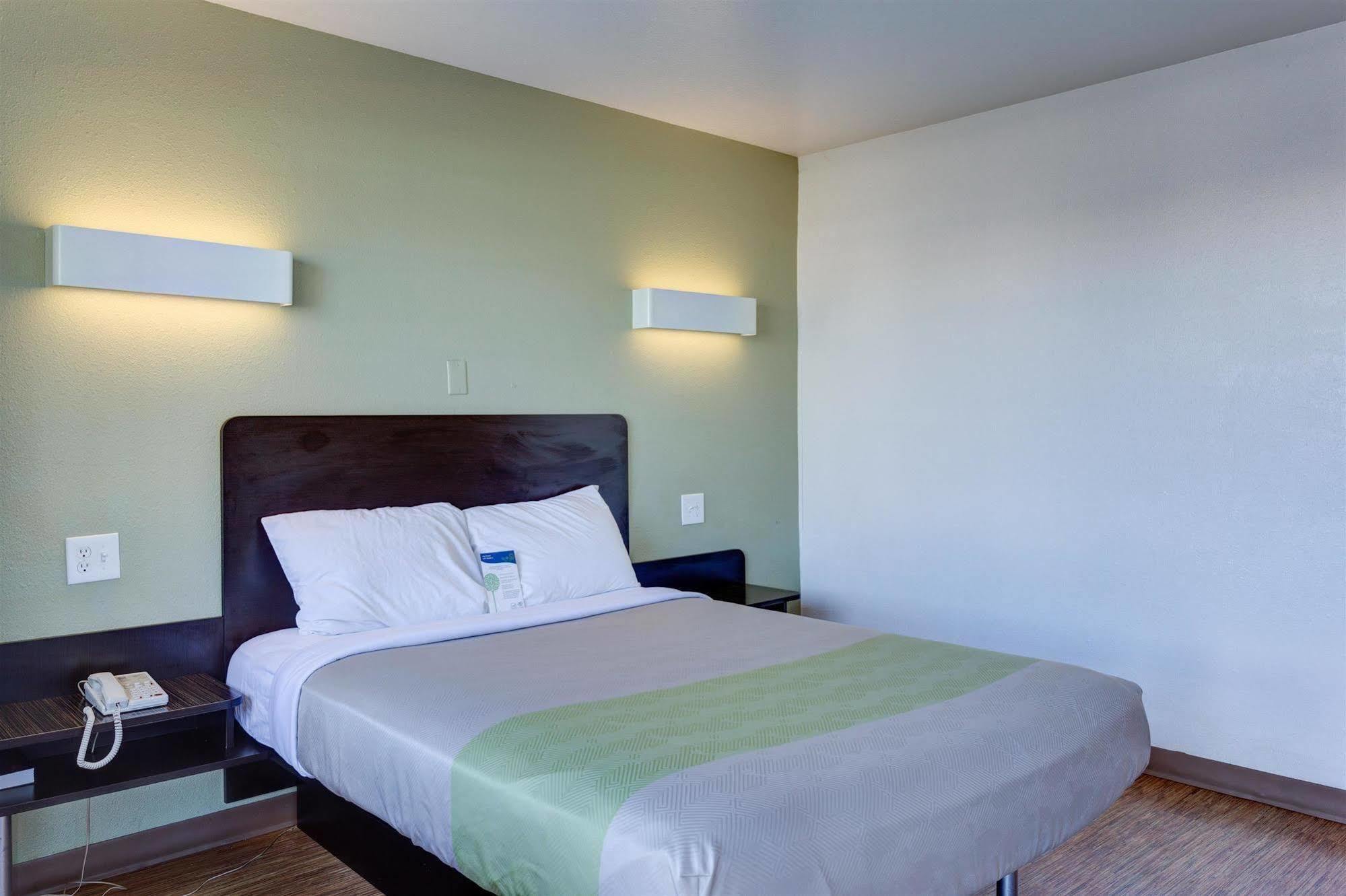 Americas Best Value Inn Bowling Green Extérieur photo