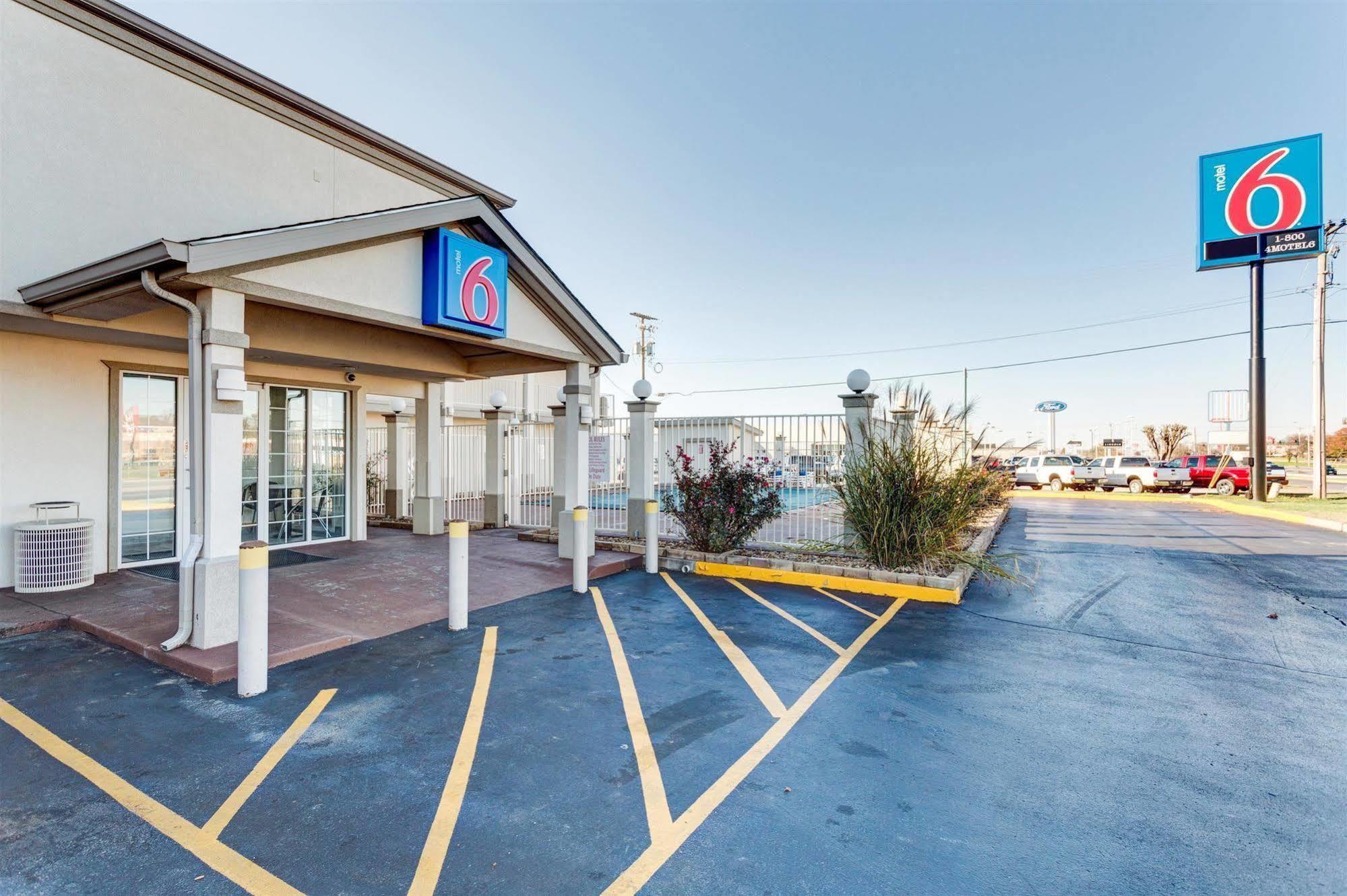 Americas Best Value Inn Bowling Green Extérieur photo