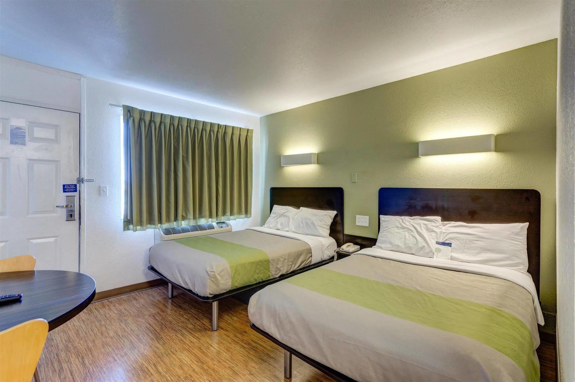 Americas Best Value Inn Bowling Green Extérieur photo