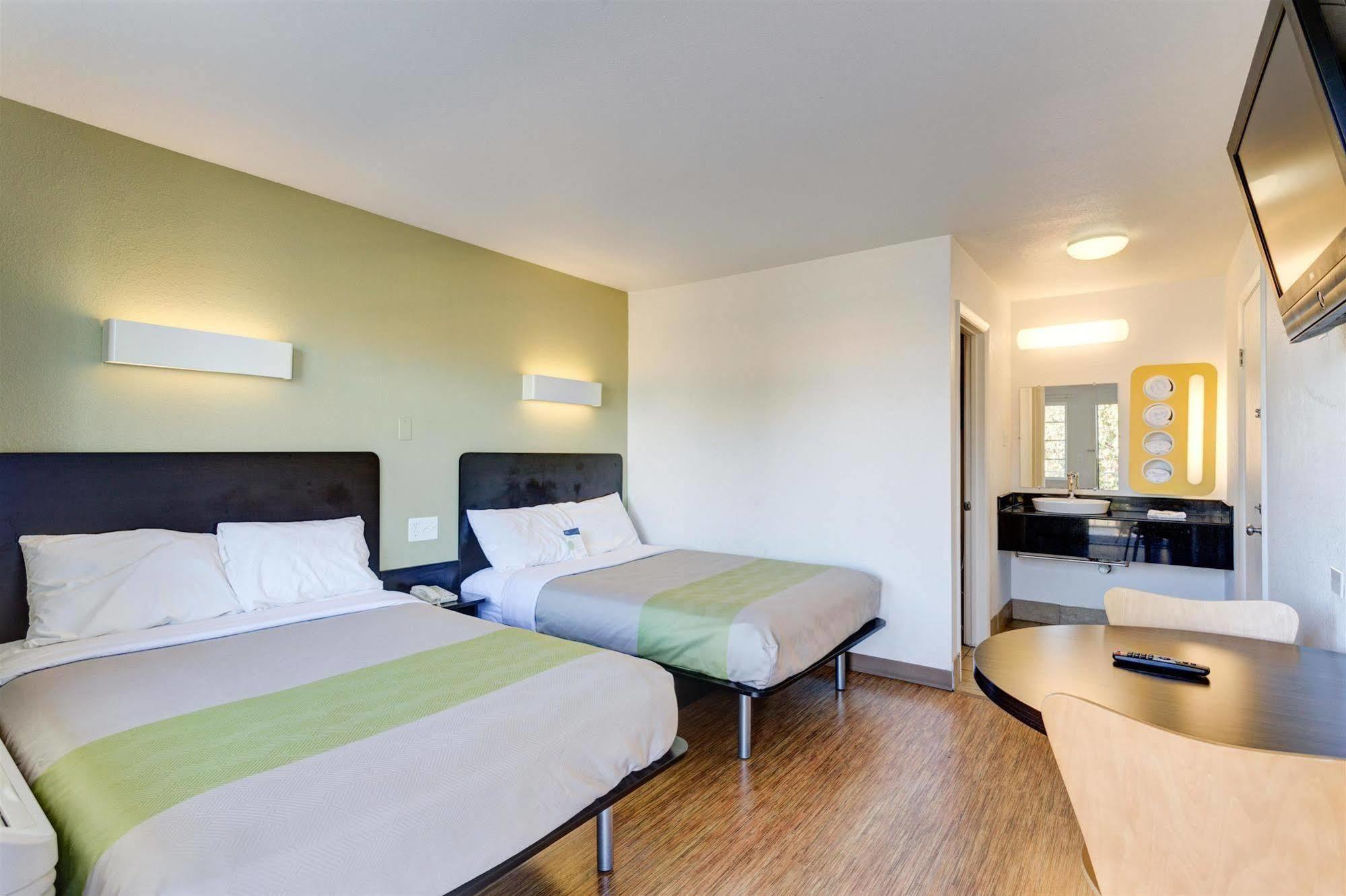 Americas Best Value Inn Bowling Green Extérieur photo
