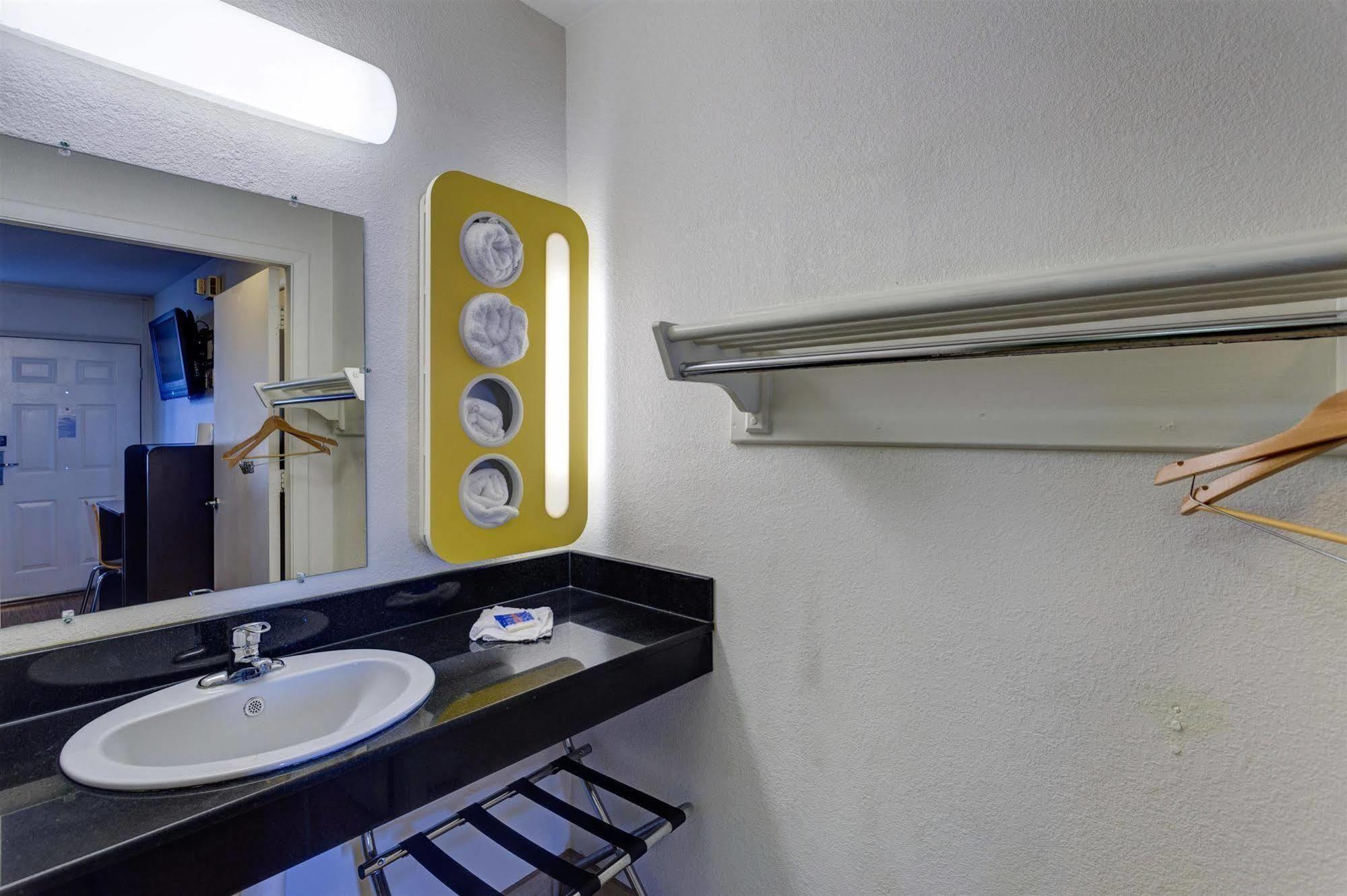 Americas Best Value Inn Bowling Green Extérieur photo